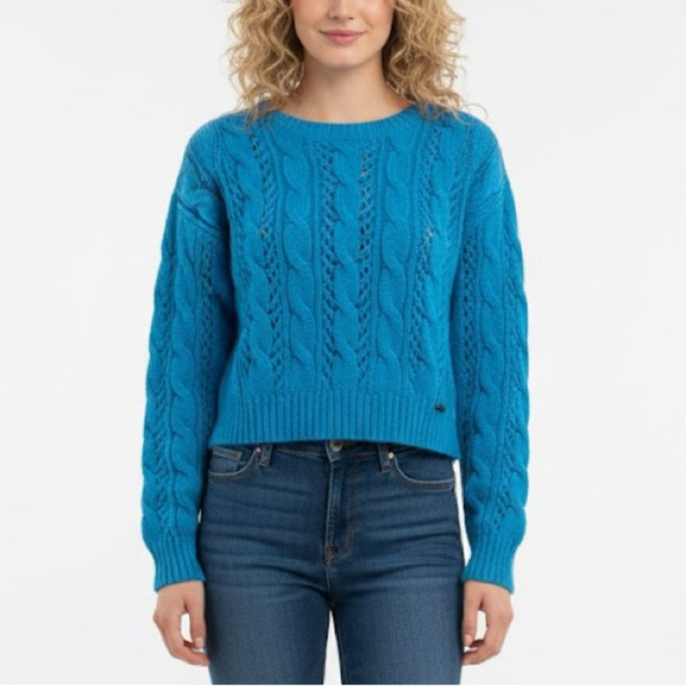 Hollister Sweater
